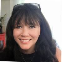 Kasandra Wright's Instagram, Twitter & Facebook