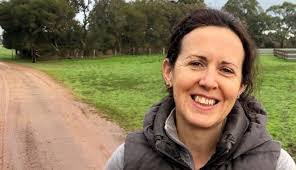 Maria Crawford's Instagram, Twitter & Facebook