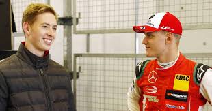 Schumacher jnr, 22, has made a good first impression in the f1 paddock but he knows he will. Formel 1 David Und Mick Schumacher Konnten Michael Und Ralf Schumacher Beerben