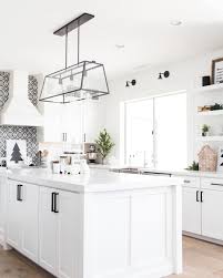 Modern White Kitchen With Black Graphic Backsplash And Matte Black Hardware Modern Farmhouse Nordic Scandinav Kitchen Styling Kitchen Design Kitchen Layout