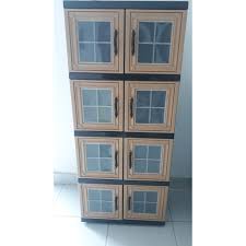 182.900 ini berisi 4 pintu lemari motif seperti gambar, 17 dinding lemari ukuran 35x35cm, 20 penjepit hitam, dan 1 pcs gantungan baju. Lemari Plastik Harga Terbaik Agustus 2021 Shopee Indonesia