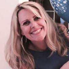 Siân Brooks (@sianebrooks)