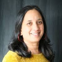 Laura Barringer's Instagram, Twitter & Facebook