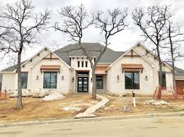 Built by brooke shaw builders located in the charming willow glen neighborhood of san jose, ca. If You Never Saw The Floor Plan To This Amazing One Story Modern Farmhouse Modern Farmhouse Floorplan Modern Farmhouse Exterior French Country Modern Exterior
