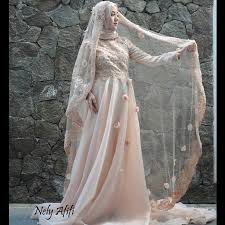 Jenis desain baju ini lebih menekankan kenyamanan pribadi. Jihan Husna Photos Facebook