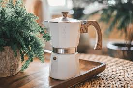 Best coffee for moka pot espresso. How To Make Stovetop Espresso At Home Easily In A Moka Pot