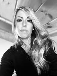 Kelly Donlan's Instagram, Twitter & Facebook