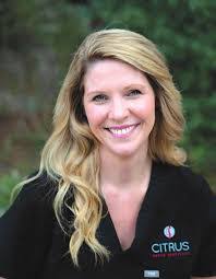 Robin Stroh's Instagram, Twitter & Facebook