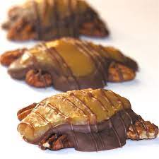 Let set until chocolate hardens. Homemade Caramel Turtles Easybaked