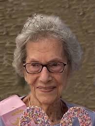 Obituary for Mary Elizabeth "Bettye" (Neth) Carr