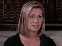 Donna Showalter's Instagram, Twitter & Facebook