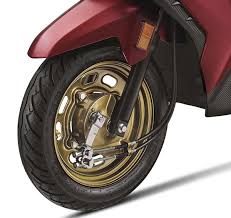 See new honda dio scooter review, engine specifications, key features, mileage, colours honda also offers their het (honda eco technology) feature on the dio. Honda Dio Bs6 Prices Increased For Third Time Since Launch New Price List Details Drivespark News