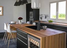 Sujet du jour, pas très glamour, mais très utile pour ceux qui aurait des projets d'aménagement de cuisine : Plan De Travail En Noyer Massif Premier Choix Vos Mesures Au Fil Du Bois