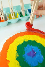 Pom Pom Painted Rainbow Craft For Kids Fantastic Fun Learning Rainbow Crafts Rainbow Crafts Preschool Rainbow Crafts Kids