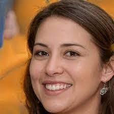 Esmeralda Freeman's Instagram, Twitter & Facebook