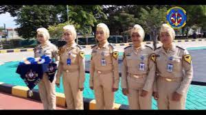 Politeknik penerbangan indonesia (ppi) curug. Tradisi Jajar Kehormatan Taruna Poltekpel Malahayati Aceh Youtube