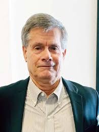 LEONARD E. WIGGINS JR.