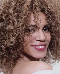 Your color, elevated. , Boost your color creations with shine and vibrancy  with our fan-favorite Colorance collection.