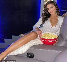 Austyn summers produced by studio: Olivia Culpo Puts On A Busty Display In Cozy White Sweater Dress With Boyfriend Christian Mccaffrey Daily Mail Online