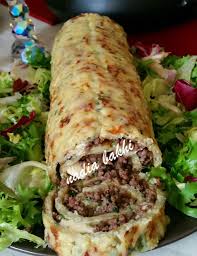 Roule De Pomme De Terre A La Viande Hachee Recettes De Cuisine Pomme De Terre Viande Hachee