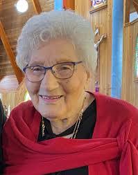 Margaret Scheck's Instagram, Twitter & Facebook