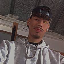 Who makes the best tasting vanilla buttercream event cakes in town?