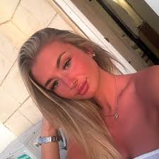 Hi all, me and my partner fly to Bangkok Jan 15th and have not yet applied  for visas as we haven't yet booked our accommodation as kind of wanted to  go with