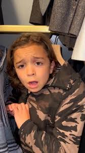 Hillary Rowland's Instagram, Twitter & Facebook