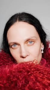 Rachel Clow's Instagram, Twitter & Facebook