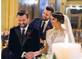 Δριτσασ θοδωρησ, μέλος πολιτικής γραμματείας συριζα ζορμπα μυρσινη, πρώην υπουργός. Kwnstantinos Argyros Baftise Thn Koroyla Gnwstoy Zeygarioy Ths Showbiz I Love Style