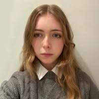 Tracee Auld's Instagram, Twitter & Facebook