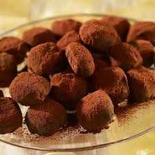 Truffes Au Chocolat Au Lait Facile Recettes Recette Truffe Recette Truffes Au Chocolat Recette Truffe Chocolat