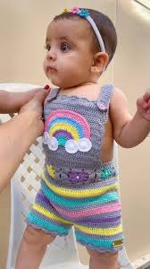 Crochet pattern for mini basket tutorial