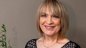 Скачай kovacs my love (shades of black 2015) и kovacs diggin (shades of black 2015). Kovacs Kati Elarulta Mivel Viditja Fel A Parja A Karantenban Nlc