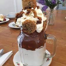 19 Insane Milkshake Shops Around The World You Need To Eat At Milkshake Shop Love Eat Best Milkshakes