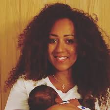 Danielle Brown (@_DanielleBrown)