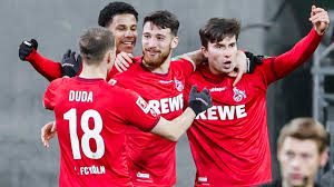 Fc köln in der gesamten hinrunde als. Elvis Rexhbecaj Tunnelt Yann Sommer Und Koln Gewinnt Das Derby Kicker