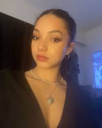 Sienna.mann (@sienna.mann) • Instagram photos and videos