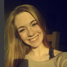 Karissa Chambers's Instagram, Twitter & Facebook