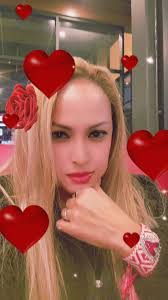 Alicia Moncrief's Instagram, Twitter & Facebook