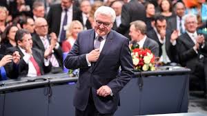 Und das auch noch voll lieb und freundlich. Von Brakelsiek Ins Schloss Bellevue Der Frank Ist Bundesprasident