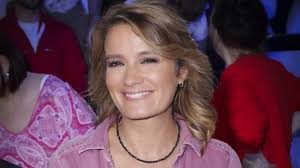 Photo : Pascale de La Tour du Pin est heureuse en amour. Elle partage la  vie de Jean-Philippe de La Tour du Pin Chambly de La Charce, issu d'une  famille de la