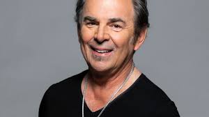 Superstar Miley Cyrus took to Instagram Live