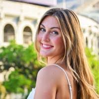 Sophie Hubbard's Instagram, Twitter & Facebook