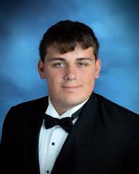 Central Hardin students receive scholarships