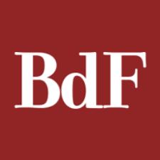 Uma das principais dúvidas em relação à situação do cpf tem relação com cpf cancelado e suspenso. Brasil De Fato Em On Twitter Jair Bolsonaro Posa Sorrindo Para Foto Com Placa Que Faz Referencia A Morte De Pessoas O Termo Cpf Cancelado E Usado Pelo Apresentador Sikera Junior