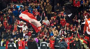 Bläddra bland 1 881 toronto fc fans bildbanksfoton och bilder, eller påbörja en ny sökning för att utforska fler. Tfc Fans Sanctioned For Behaviour In Montreal Sportsnet Ca