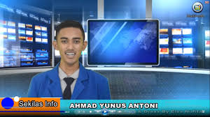 Maybe you would like to learn more about one of these? Contoh Teks Menjadi Presenter Berita Tv Berbagai Teks Penting