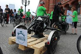 Boston Tiegel Auf Dem Fahrrad Print De