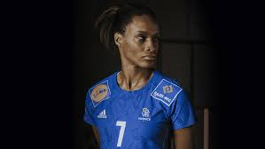 La lnh organise, gère, règlemente et commercialise les compétitions et événements du handball professionnel en france : Adidas Devoile Le Nouveau Maillot De L Equipe De France De Handball